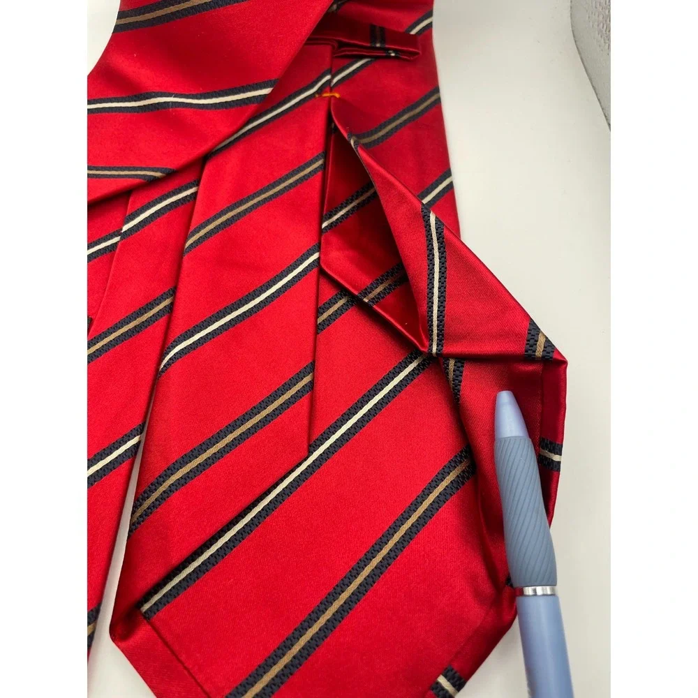 Dolcepunta Italy Red Striped 11-Fold Silk Necktie Hand Made Mens Tie